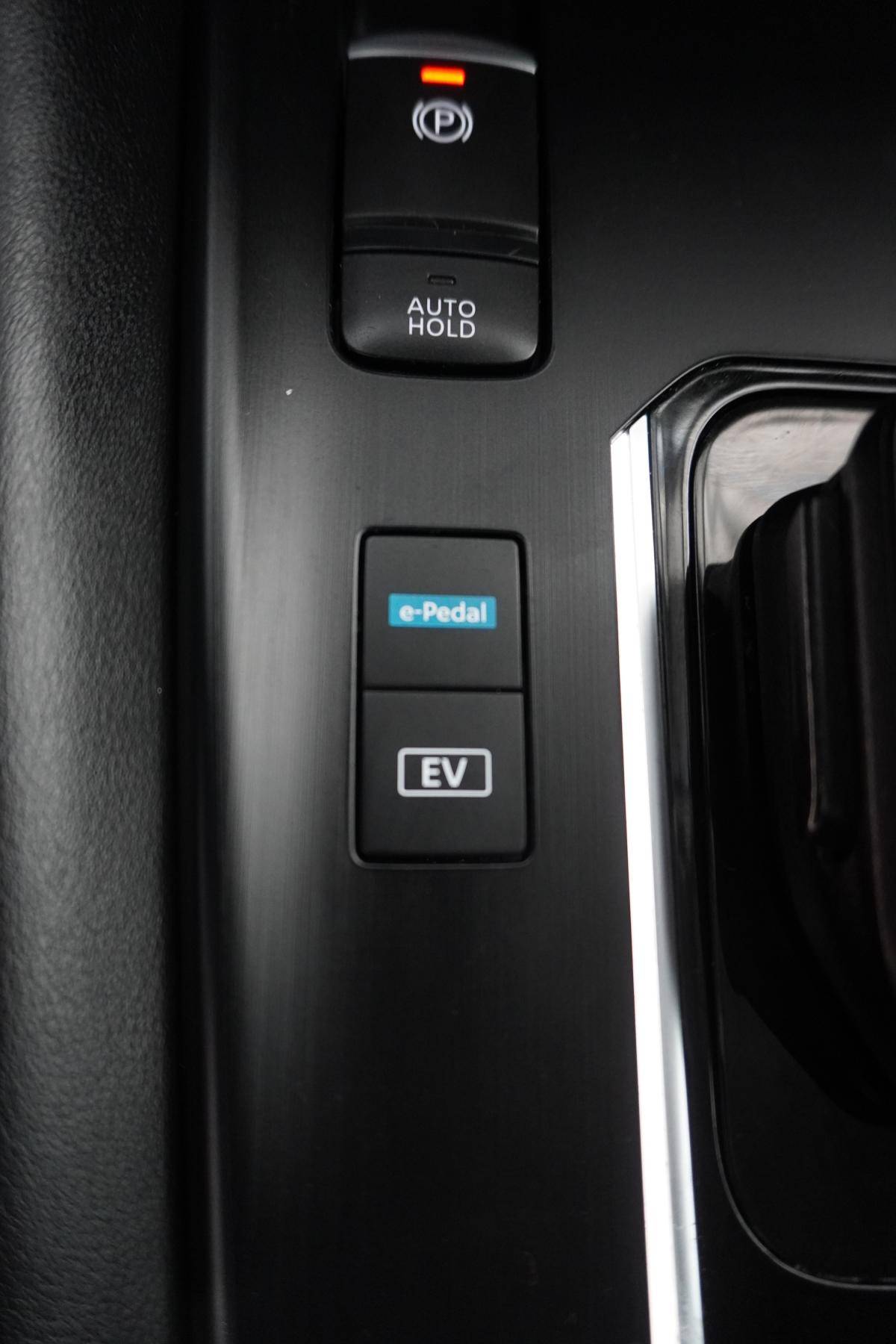 nissan-qashqai-2024-hibrido-a-gasolina-1497cc