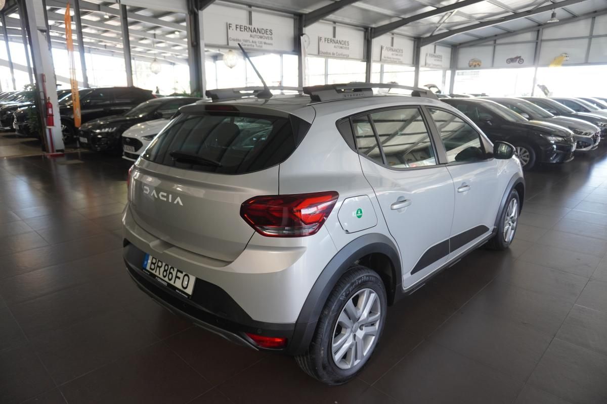 dacia-sandero-2025-gasolina-999cc