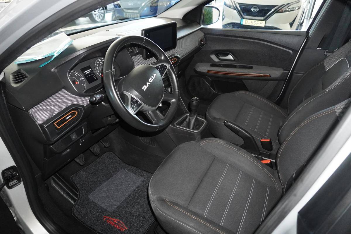 dacia-sandero-2025-gasolina-999cc