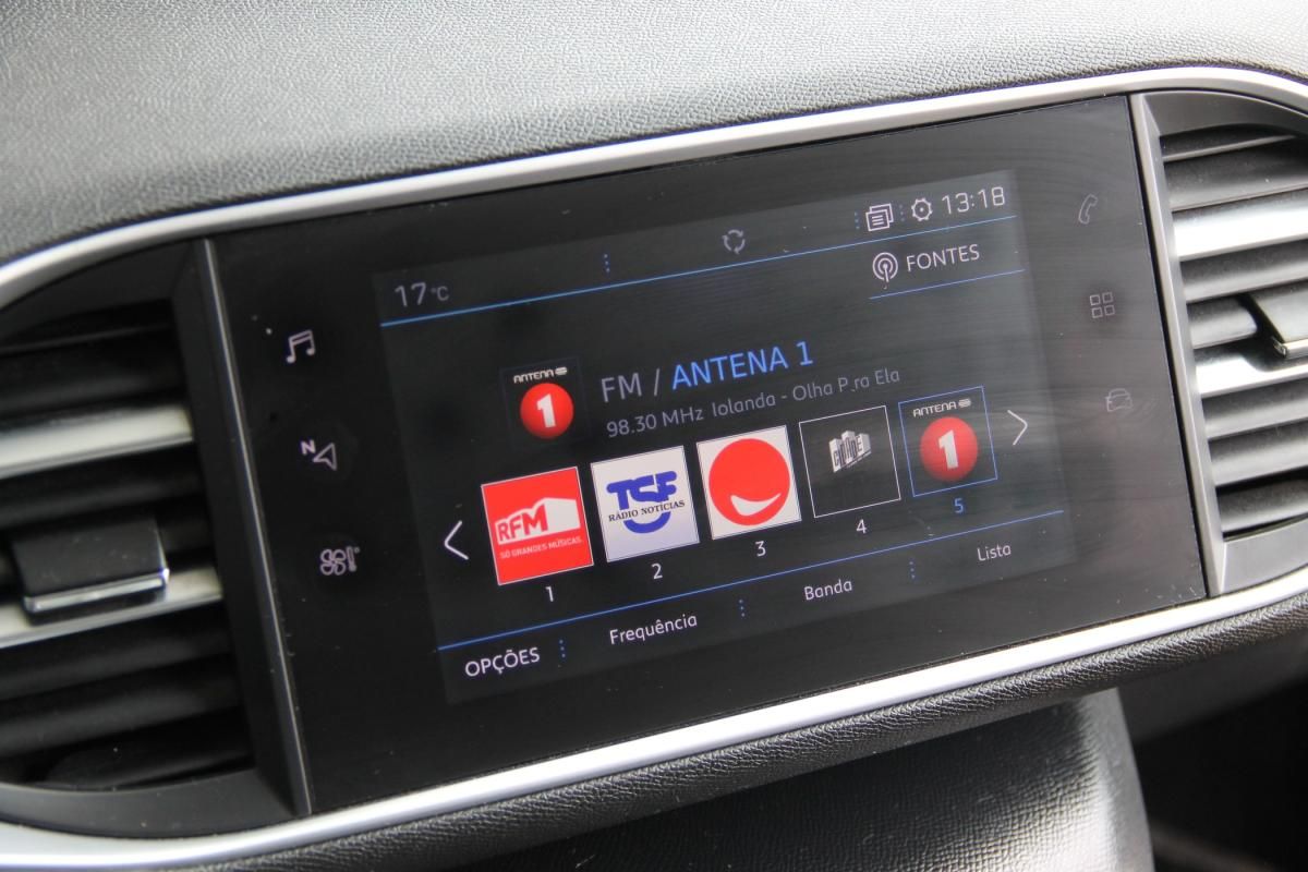 peugeot-308-sw-2021-diesel-1499cc