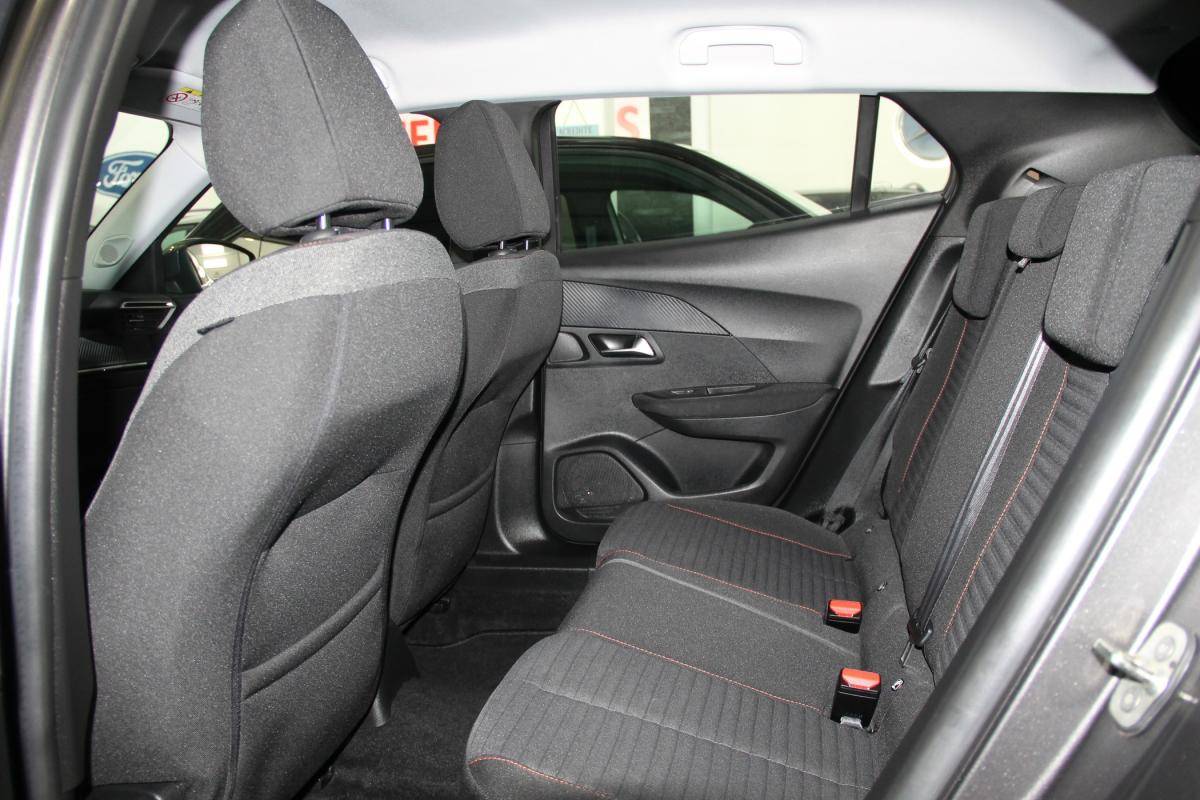 peugeot-2008-2022-diesel-1499cc