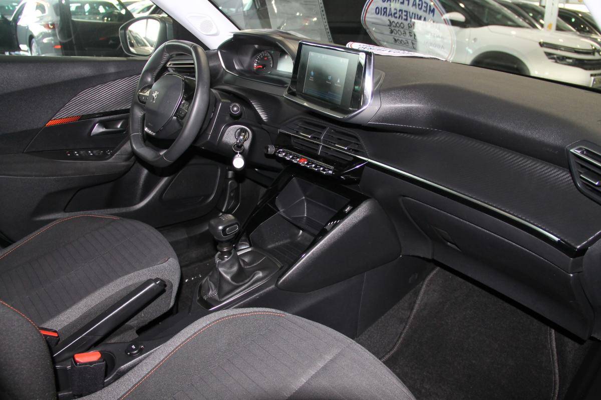 peugeot-2008-2022-diesel-1499cc