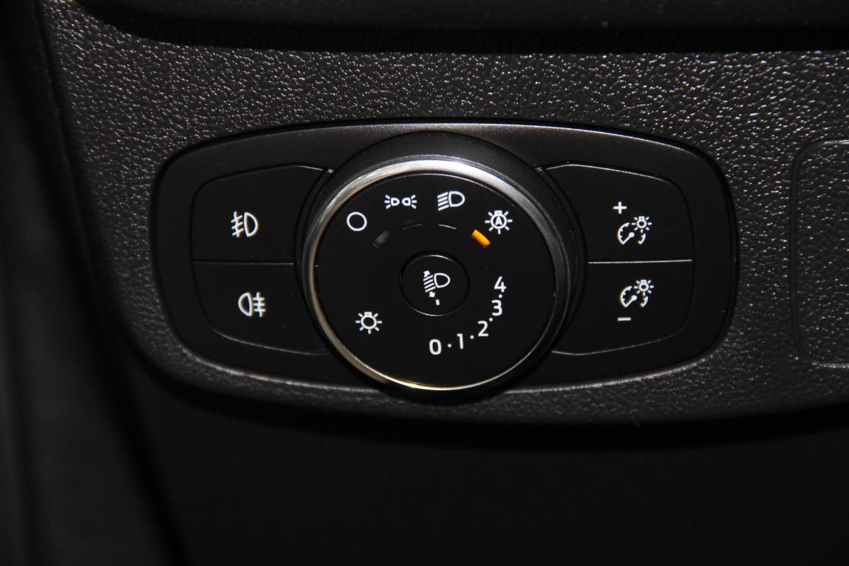 ford-focus-2023-gasolina-998cc