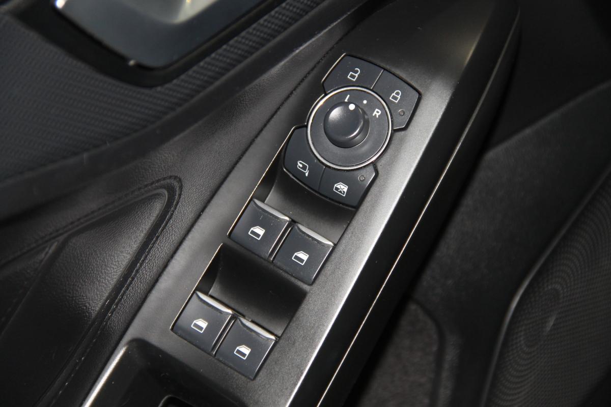 ford-focus-2023-gasolina-998cc
