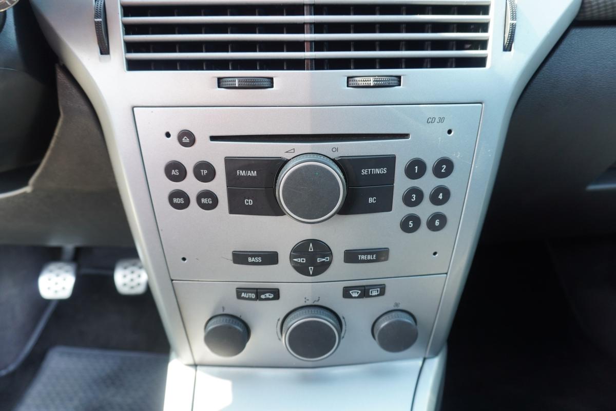 opel-astra-gtc-2005-diesel-1686cc