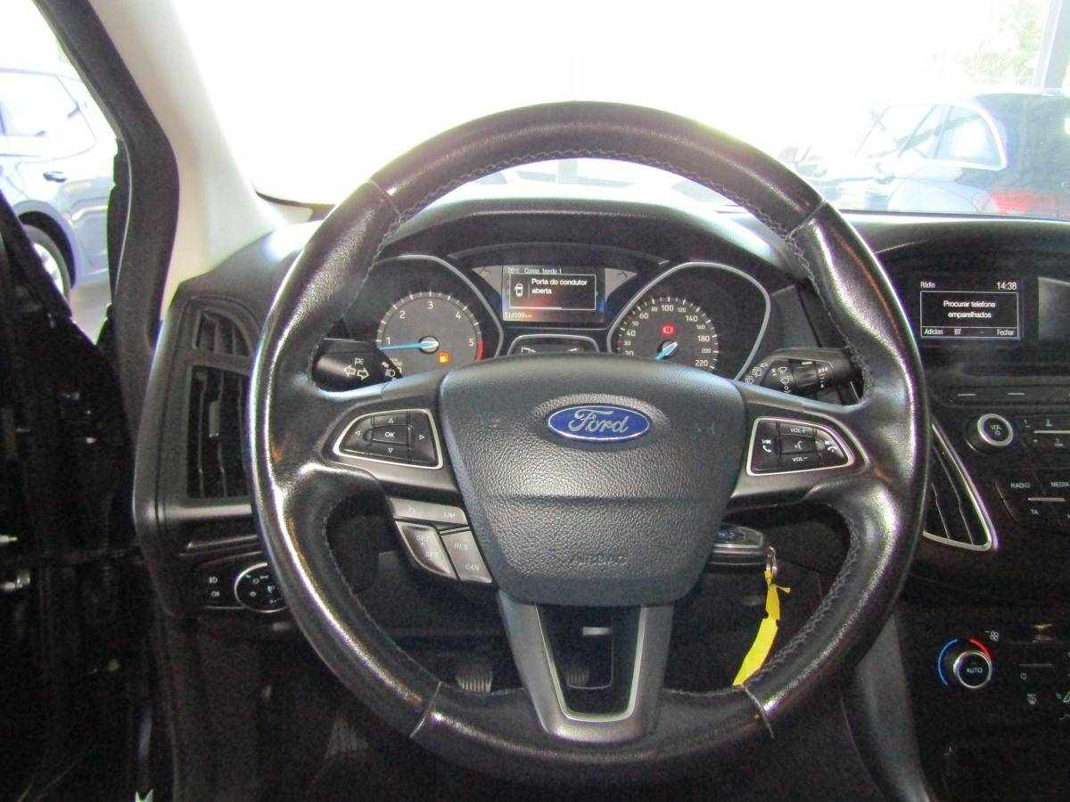 ford-focus-sw-2017-diesel-1499cc