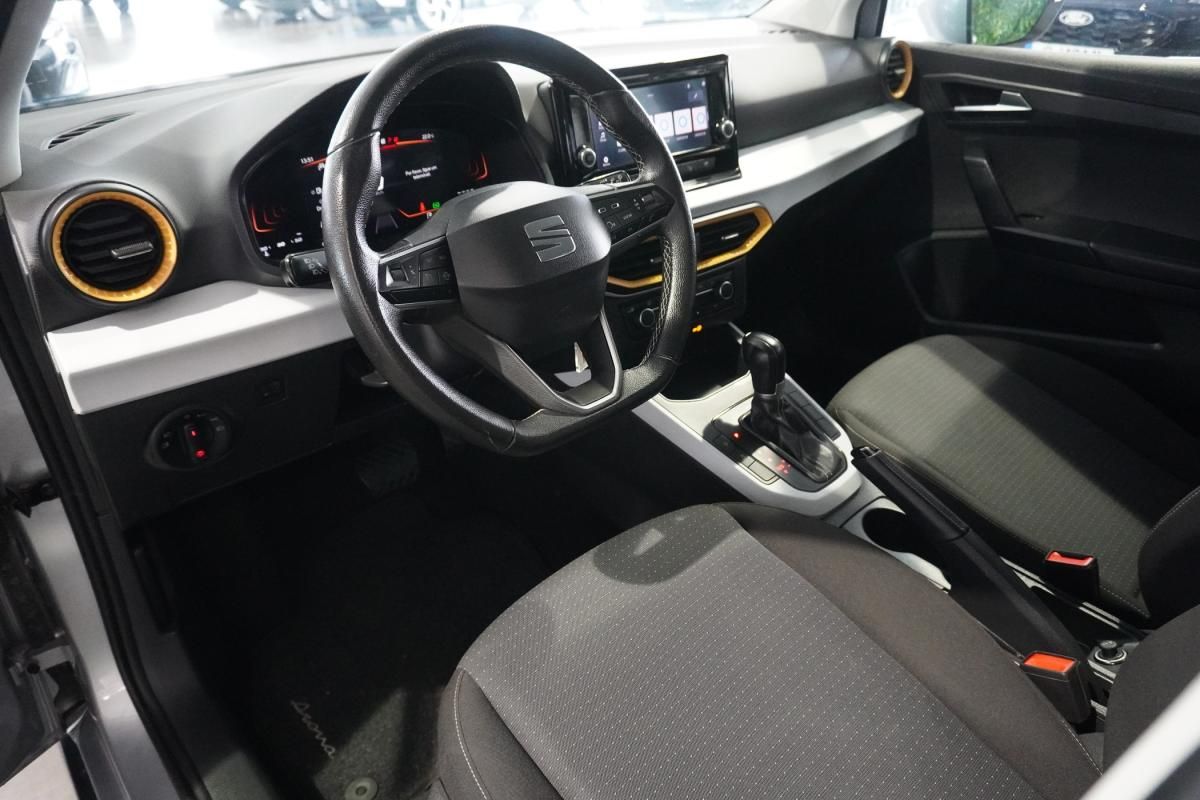 seat-arona-2023-gasolina-999cc