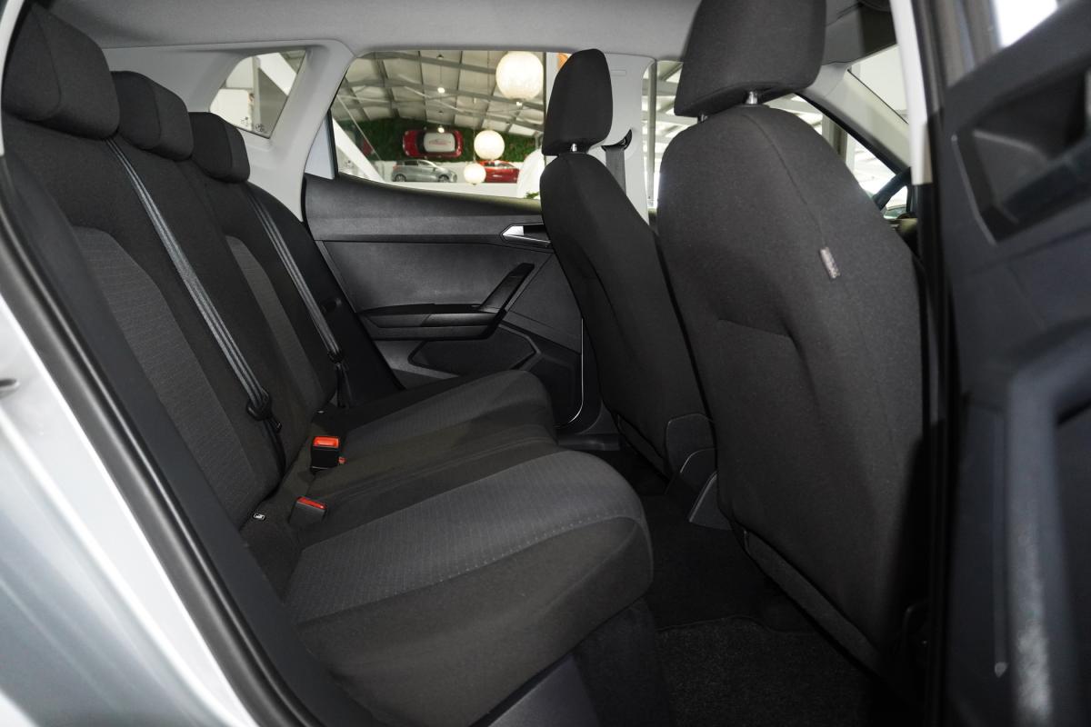 seat-arona-2023-gasolina-999cc