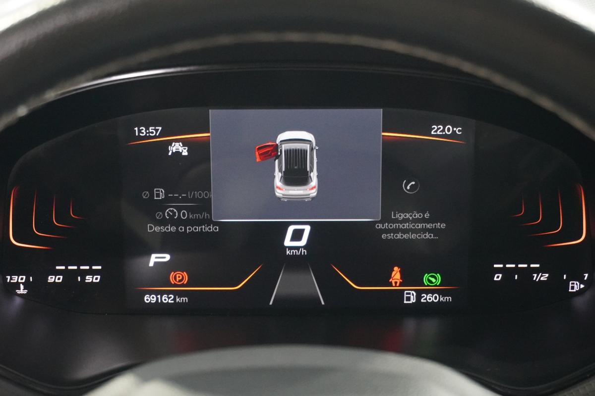 seat-arona-2023-gasolina-999cc
