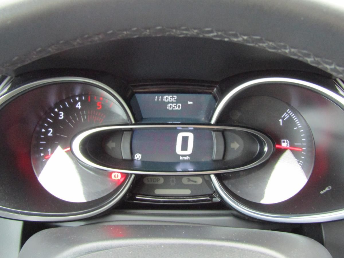 renault-clio-sport-tourer-2019-diesel-1461cc