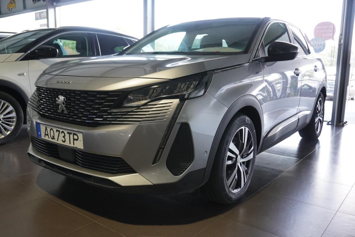 peugeot-3008-2022-hibrido-a-gasolina-1598cc