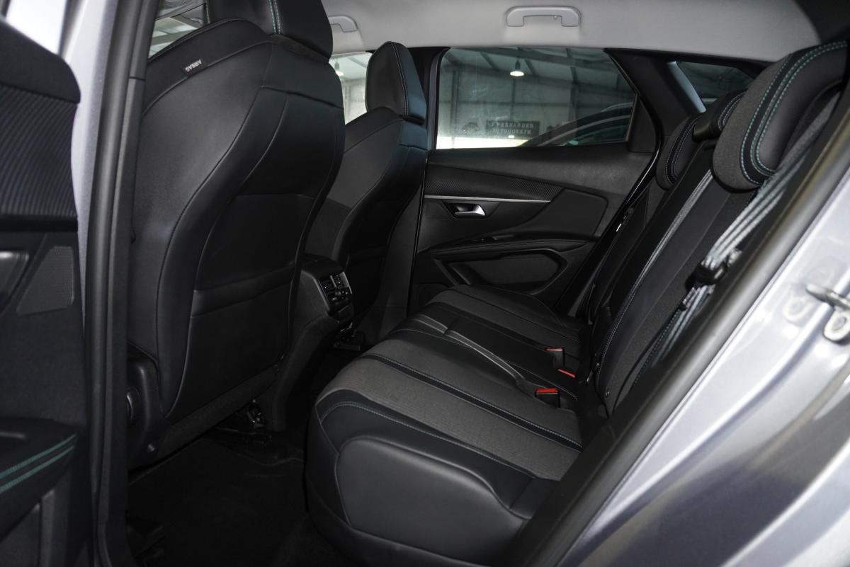 peugeot-3008-2022-hibrido-a-gasolina-1598cc