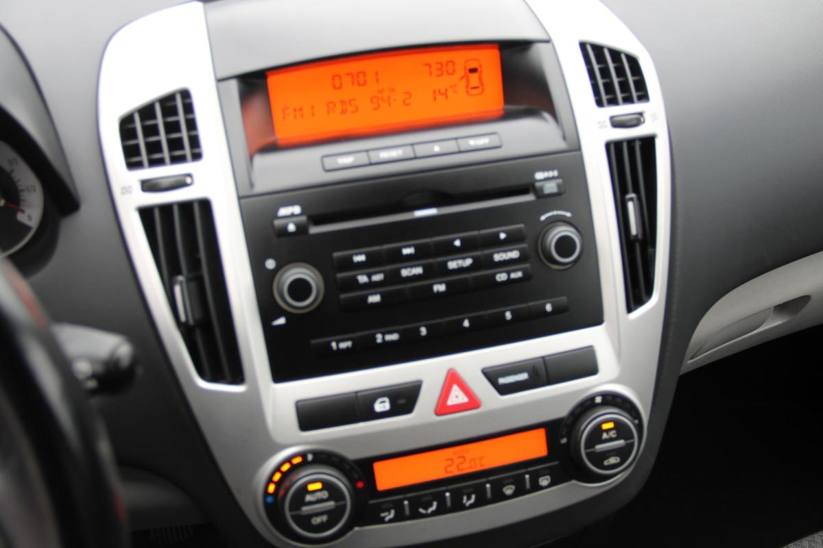 kia-ceed-sw-2009-gasolina-1396cc