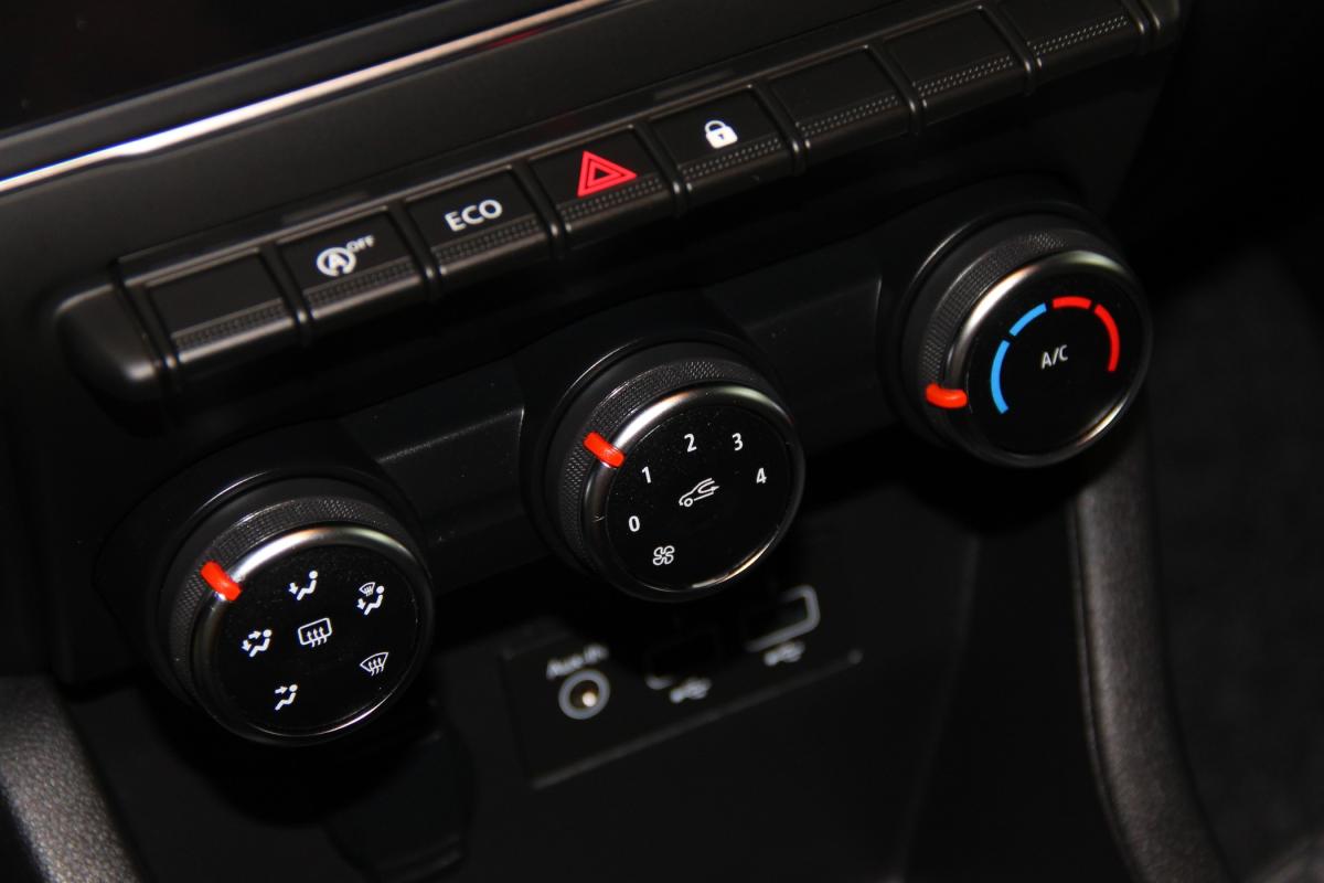 renault-clio-2023-gpl-999cc
