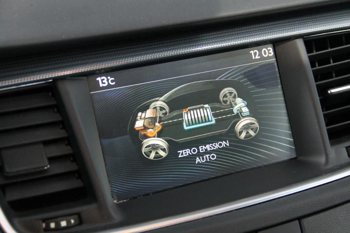 peugeot-508-2013-hibrido-a-diesel-1997cc