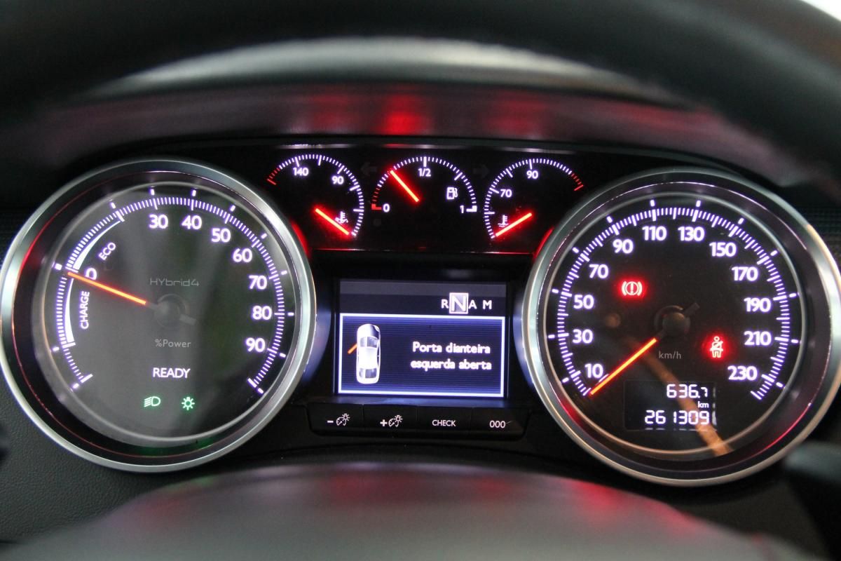 peugeot-508-2013-hibrido-a-diesel-1997cc