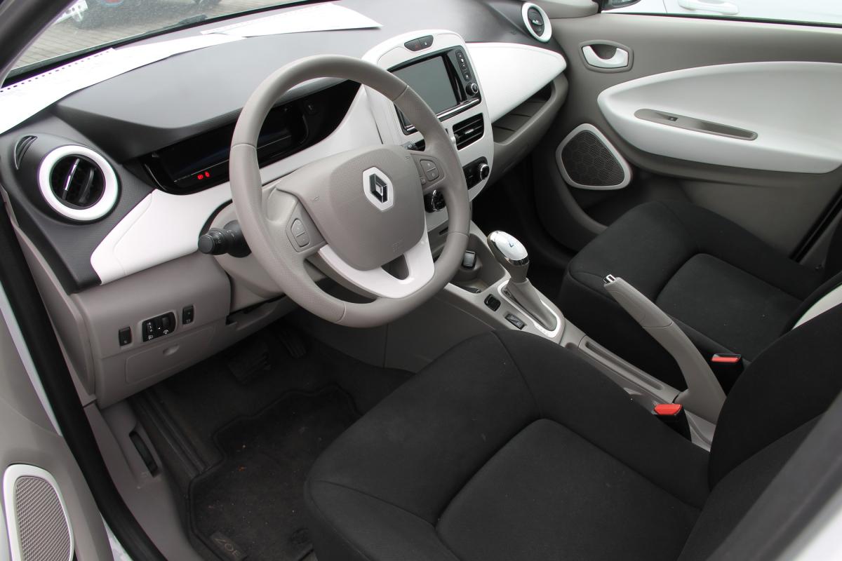 renault-zoe-2020-eletrico-0cc