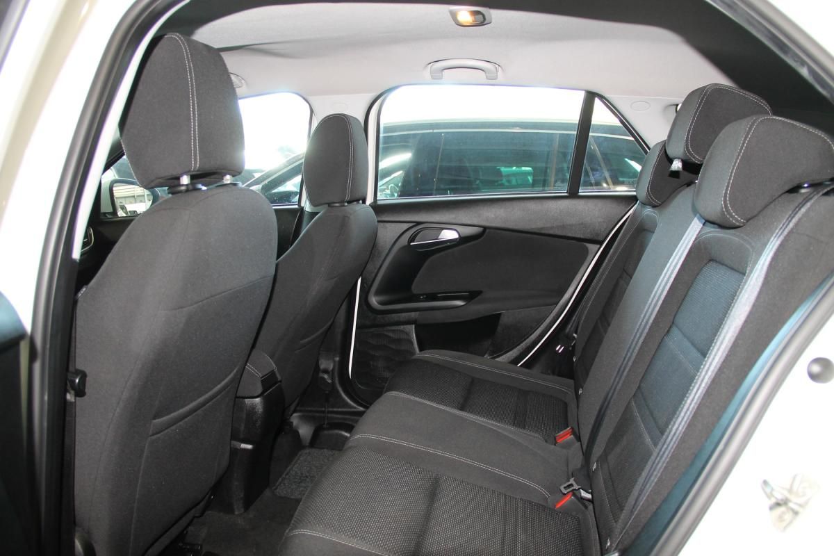 fiat-tipo-station-wagon-2020-diesel-1248cc