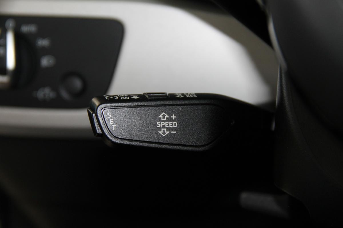 audi-a4-avant-2022-diesel-1968cc