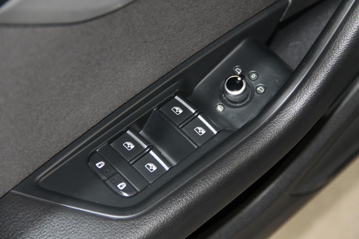 audi-a4-avant-2022-diesel-1968cc