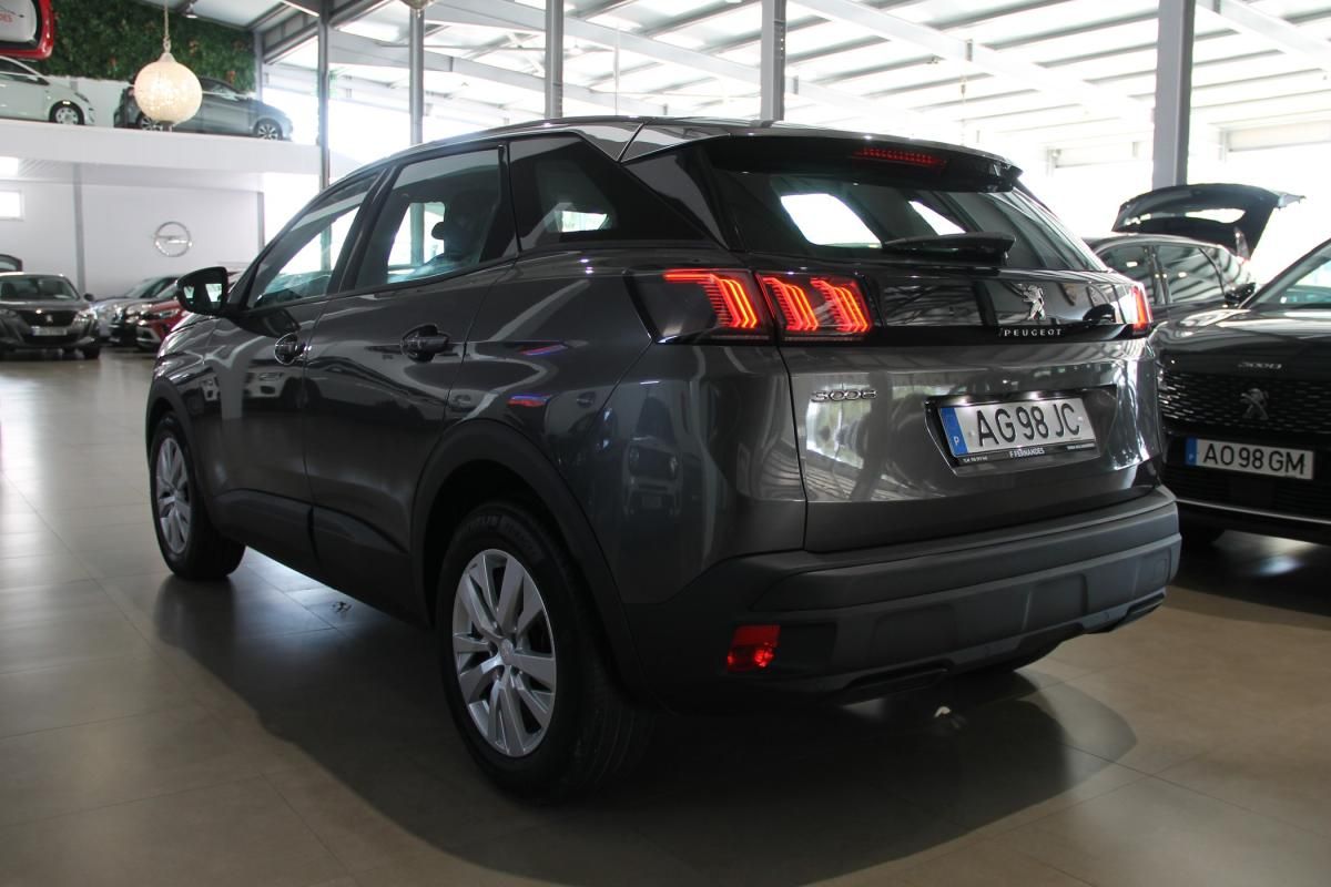 peugeot-3008-2021-diesel-1499cc