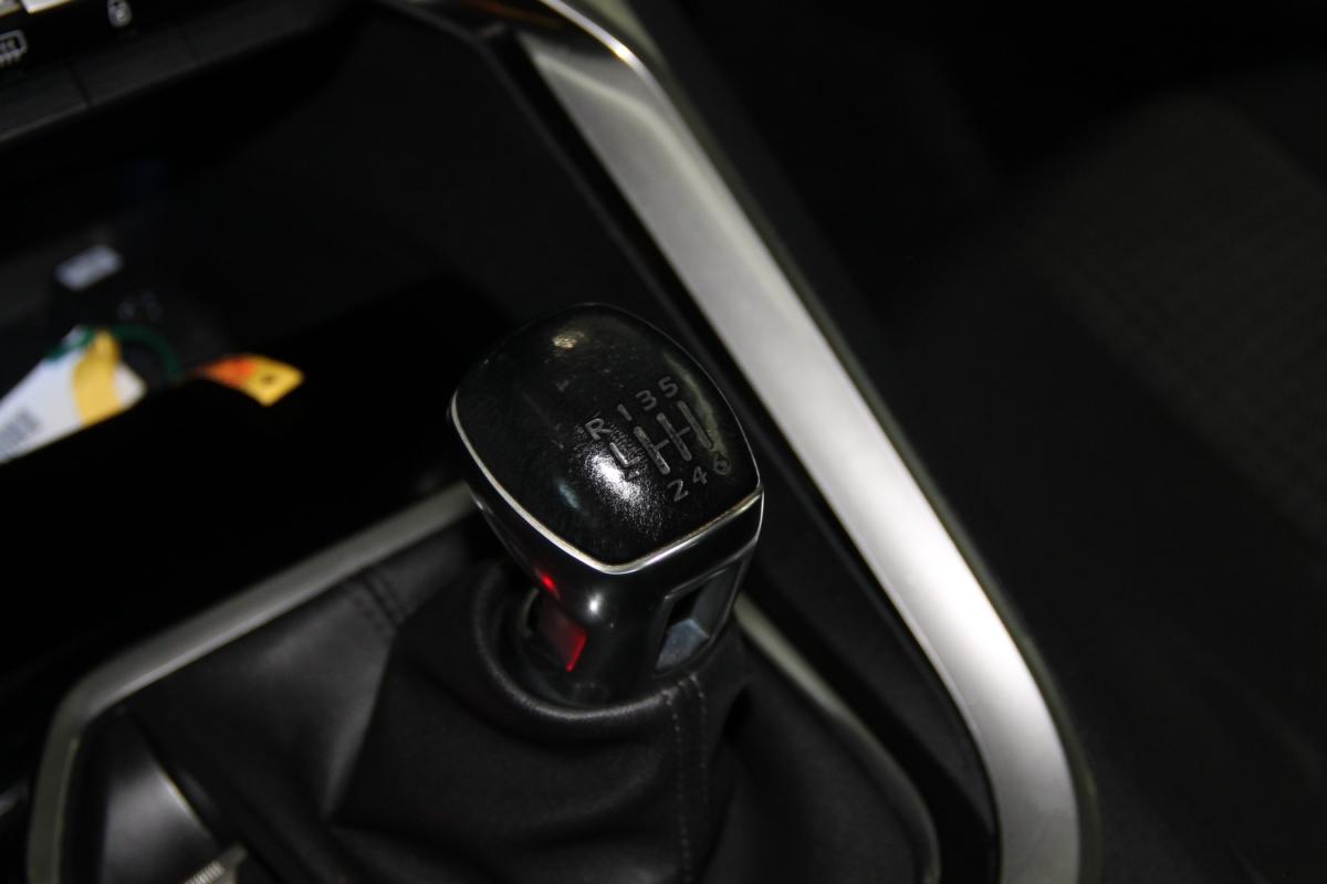 peugeot-3008-2021-diesel-1499cc