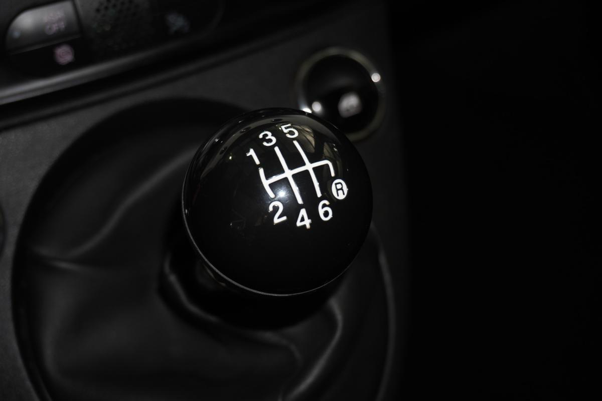 fiat-500-2024-hibrido-a-gasolina-998cc