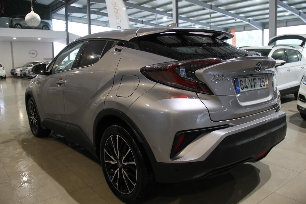 toyota-c-hr-2018-hibrido-a-gasolina-1798cc
