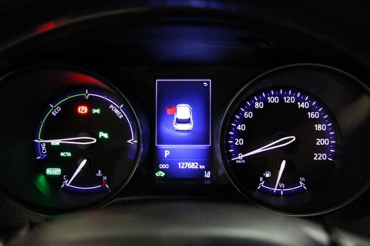 toyota-c-hr-2018-hibrido-a-gasolina-1798cc