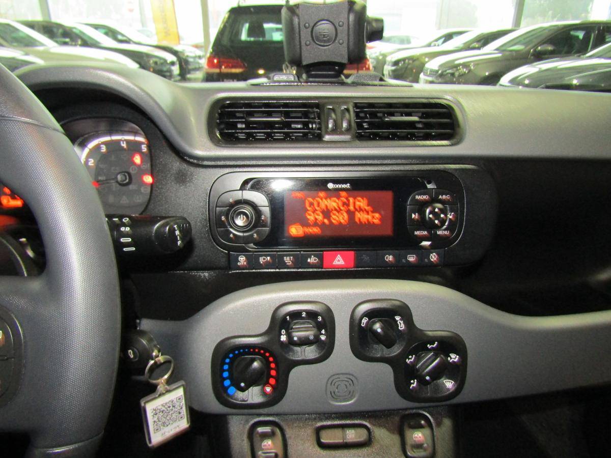 fiat-panda-2022-hibrido-a-gasolina-999cc
