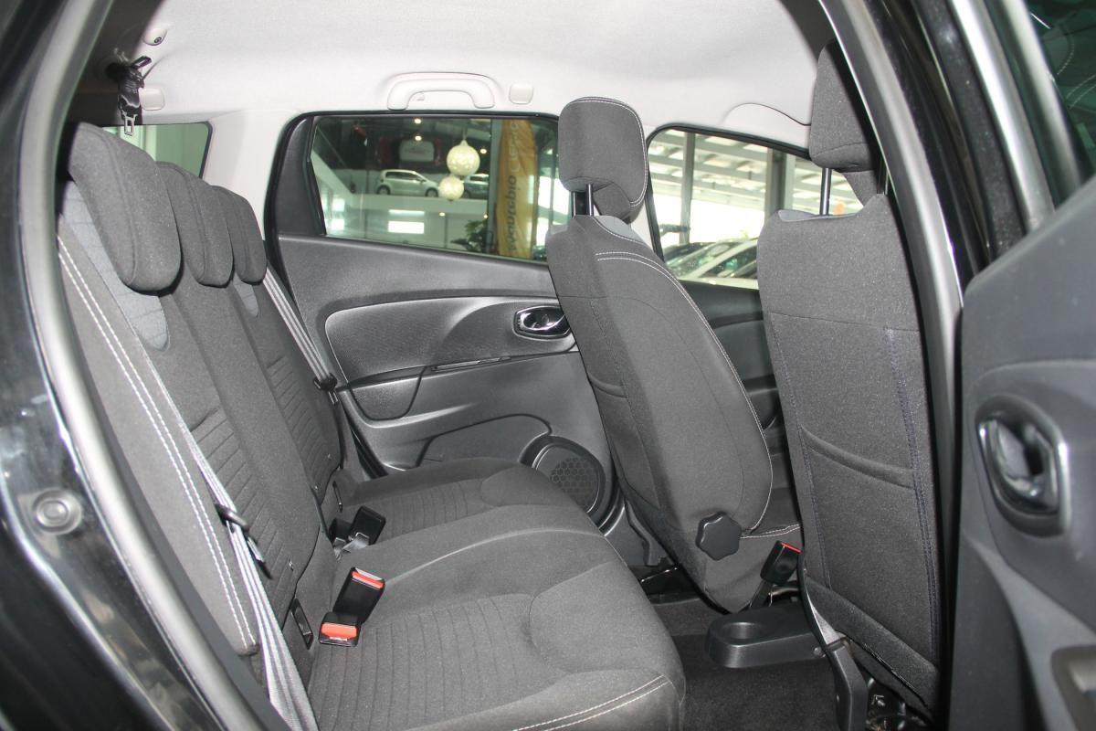 renault-clio-sport-tourer-2014-diesel-1461cc