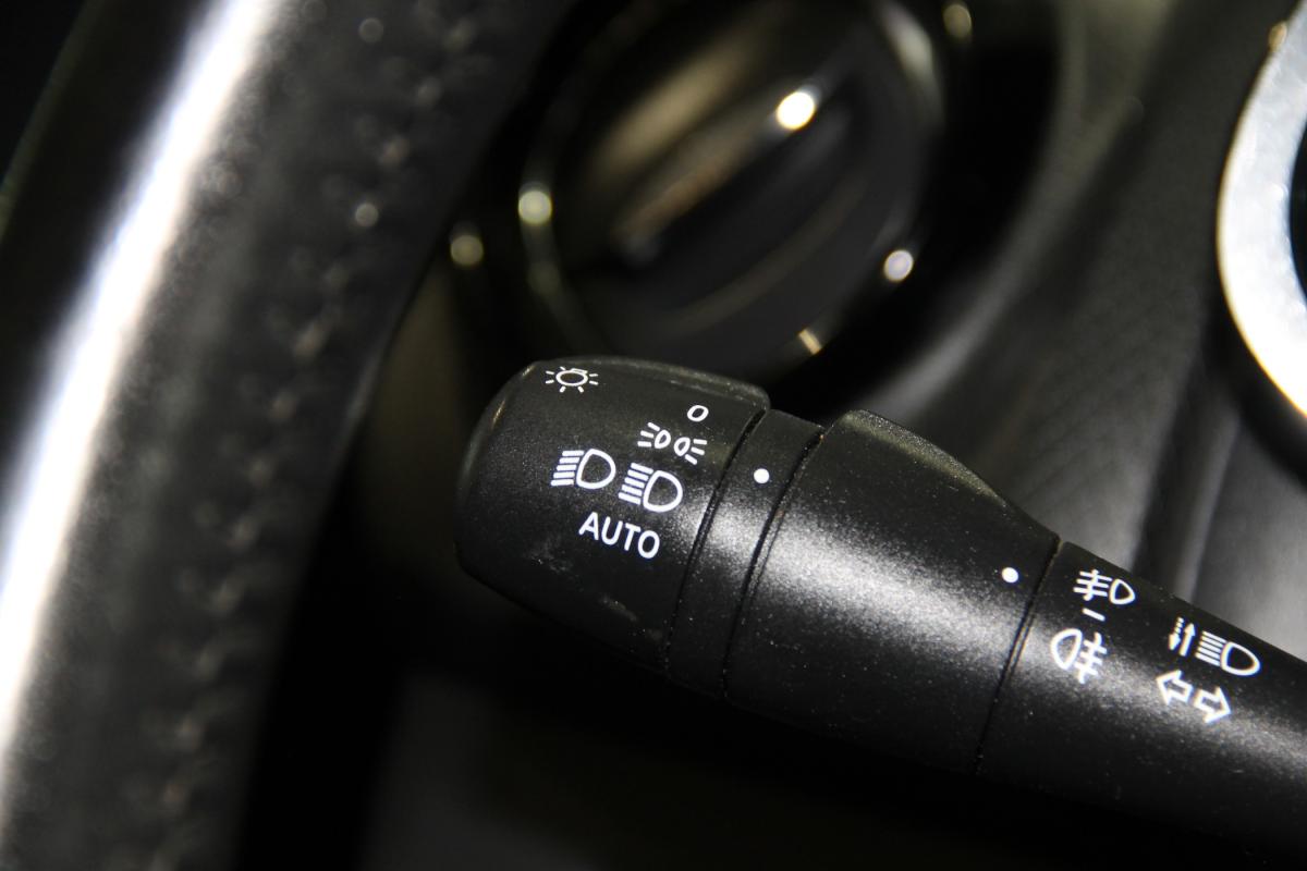 renault-clio-sport-tourer-2014-diesel-1461cc
