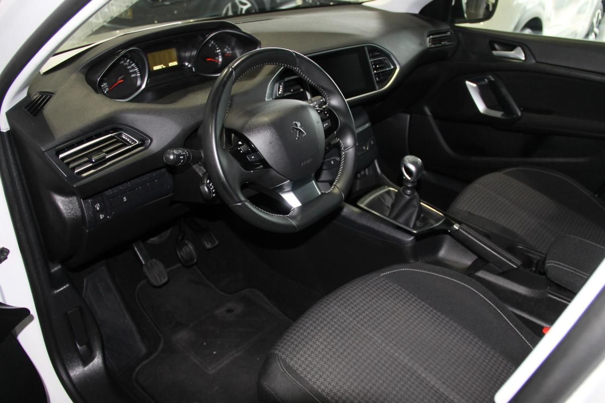 peugeot-308-2019-diesel-1499cc