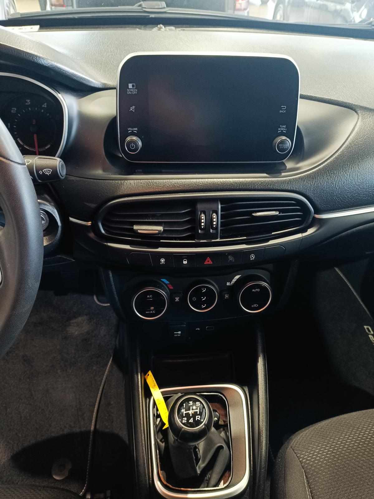 fiat-tipo-station-wagon-2020-diesel-1248cc