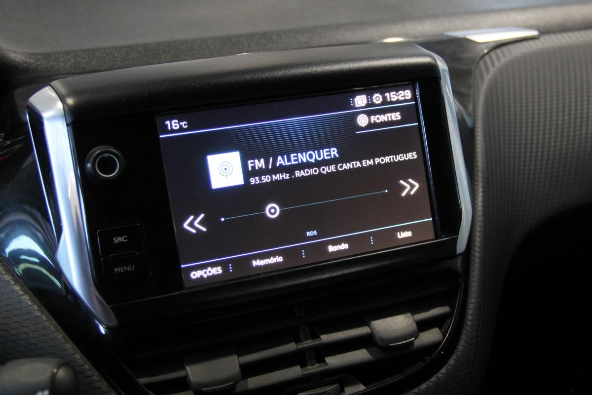 peugeot-208-2020-diesel-1499cc