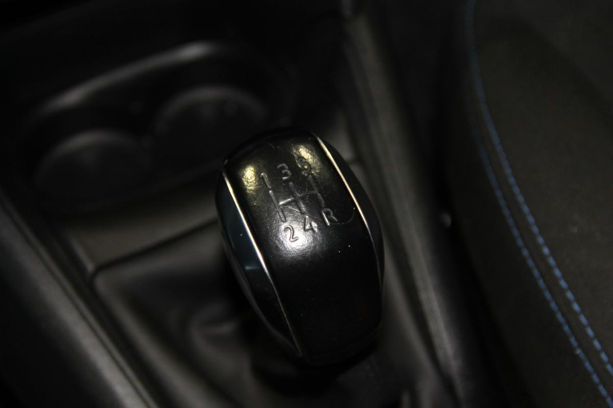 peugeot-208-2020-diesel-1499cc
