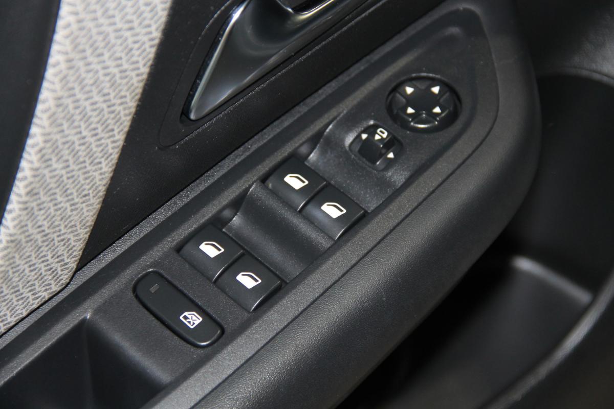 citroen-c4-2022-diesel-1499cc