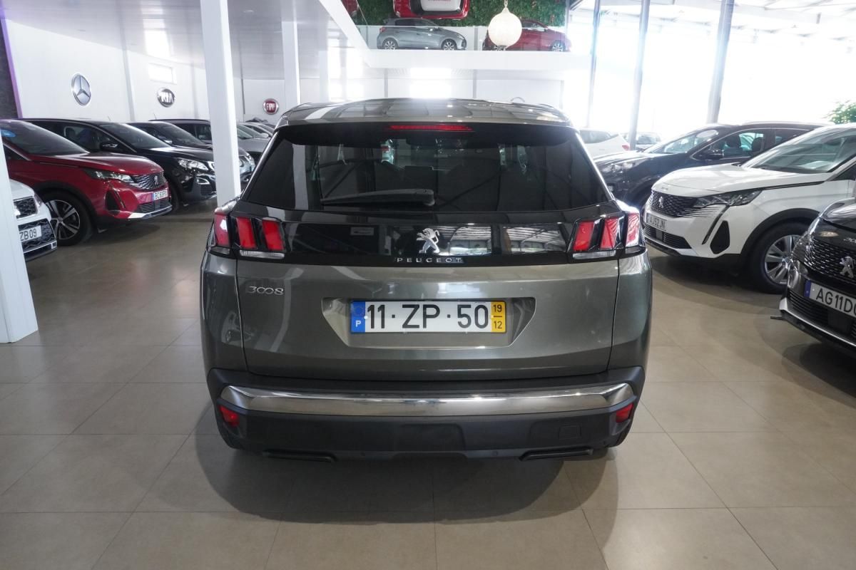 peugeot-3008-2019-diesel-1499cc