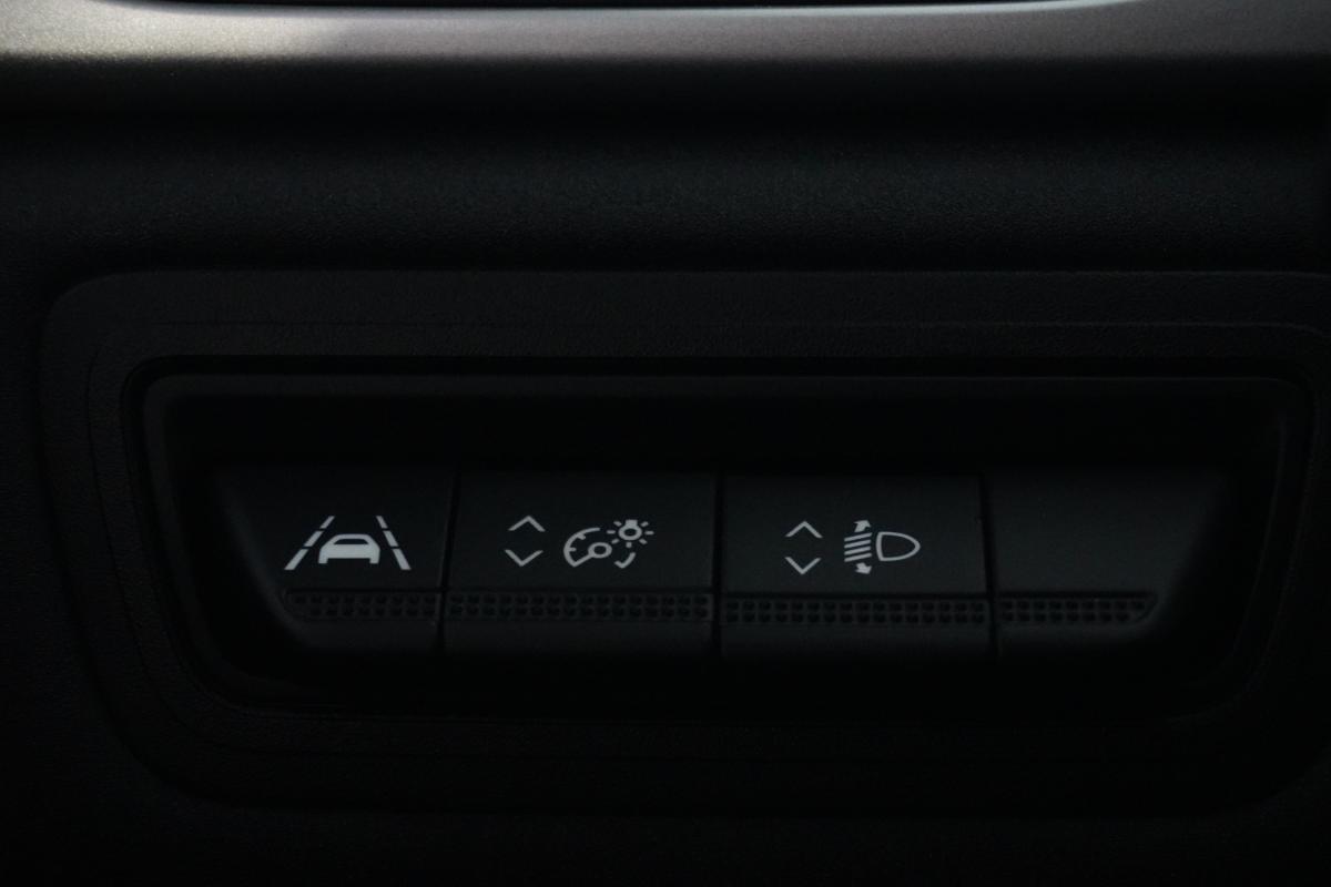 mitsubishi-asx-2024-gasolina-999cc