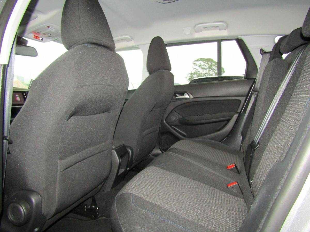 peugeot-308-sw-2019-diesel-1499cc