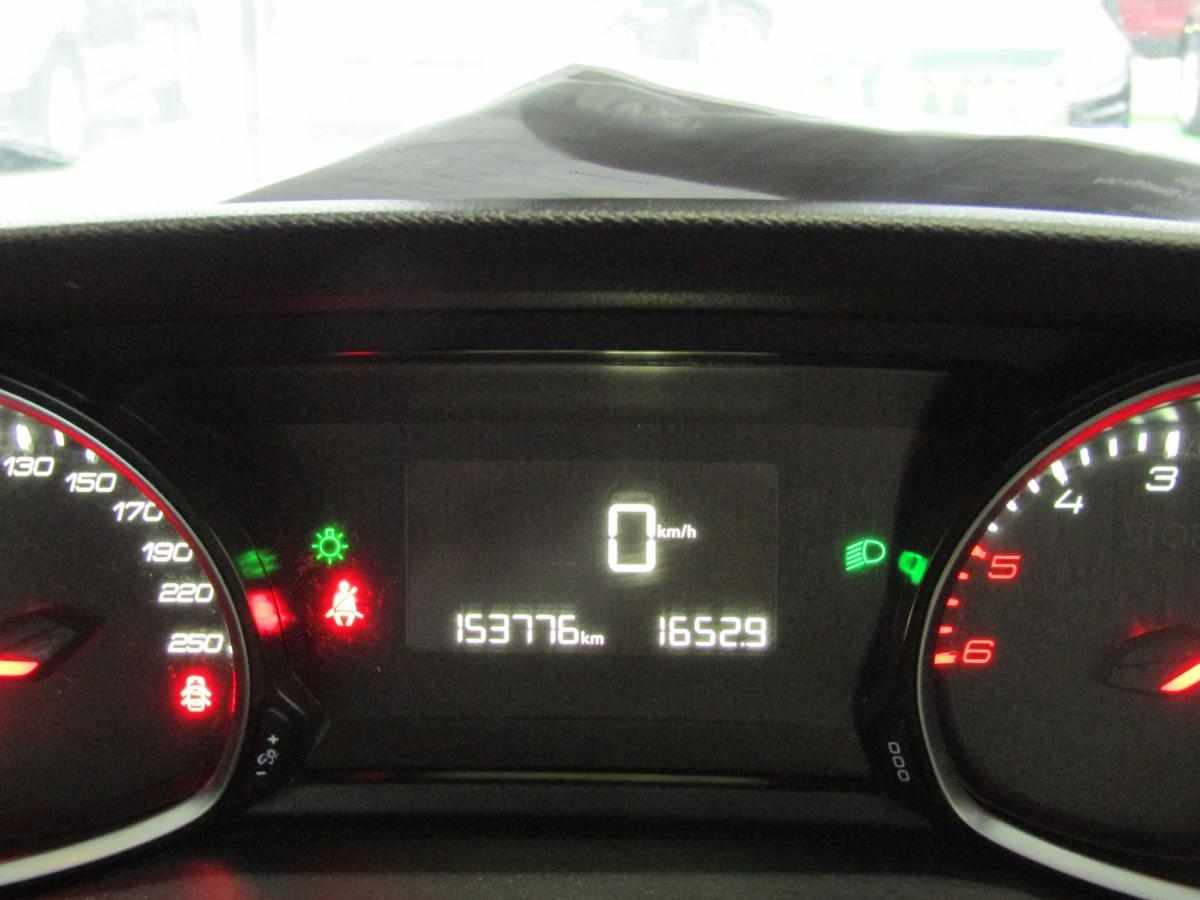 peugeot-308-sw-2019-diesel-1499cc