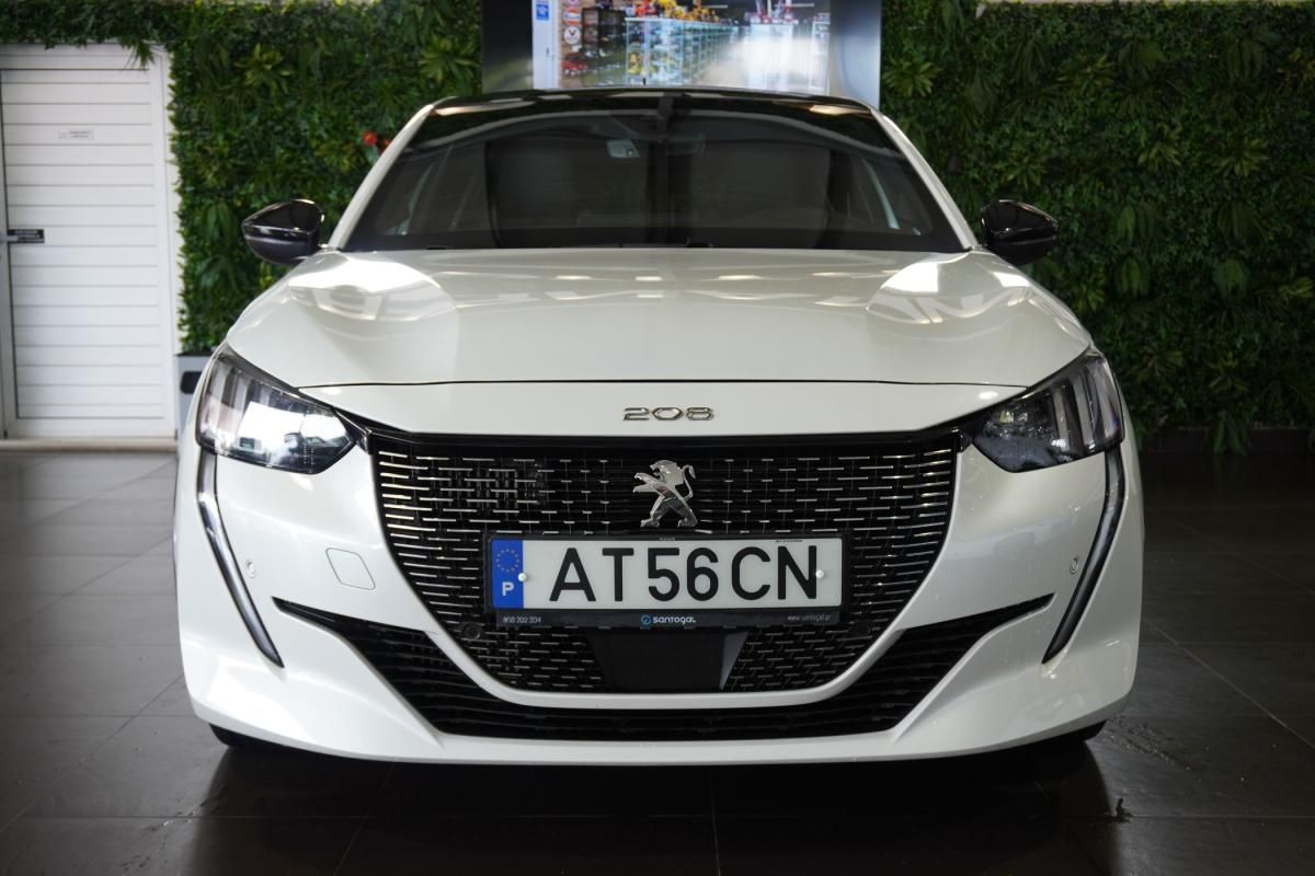 peugeot-208-2022-diesel-1499cc