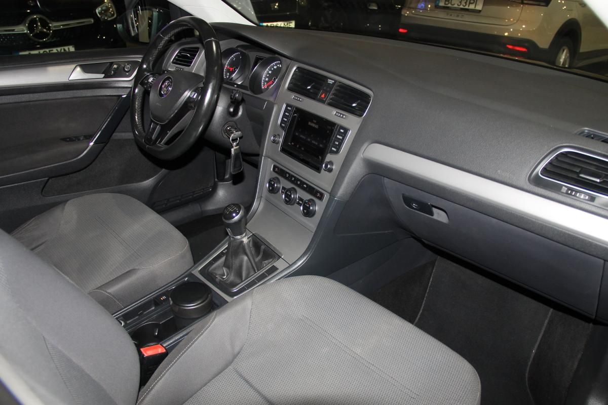 volkswagen-golf-2015-diesel-1598cc