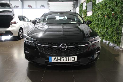 opel-insignia-2021-diesel-1496cc