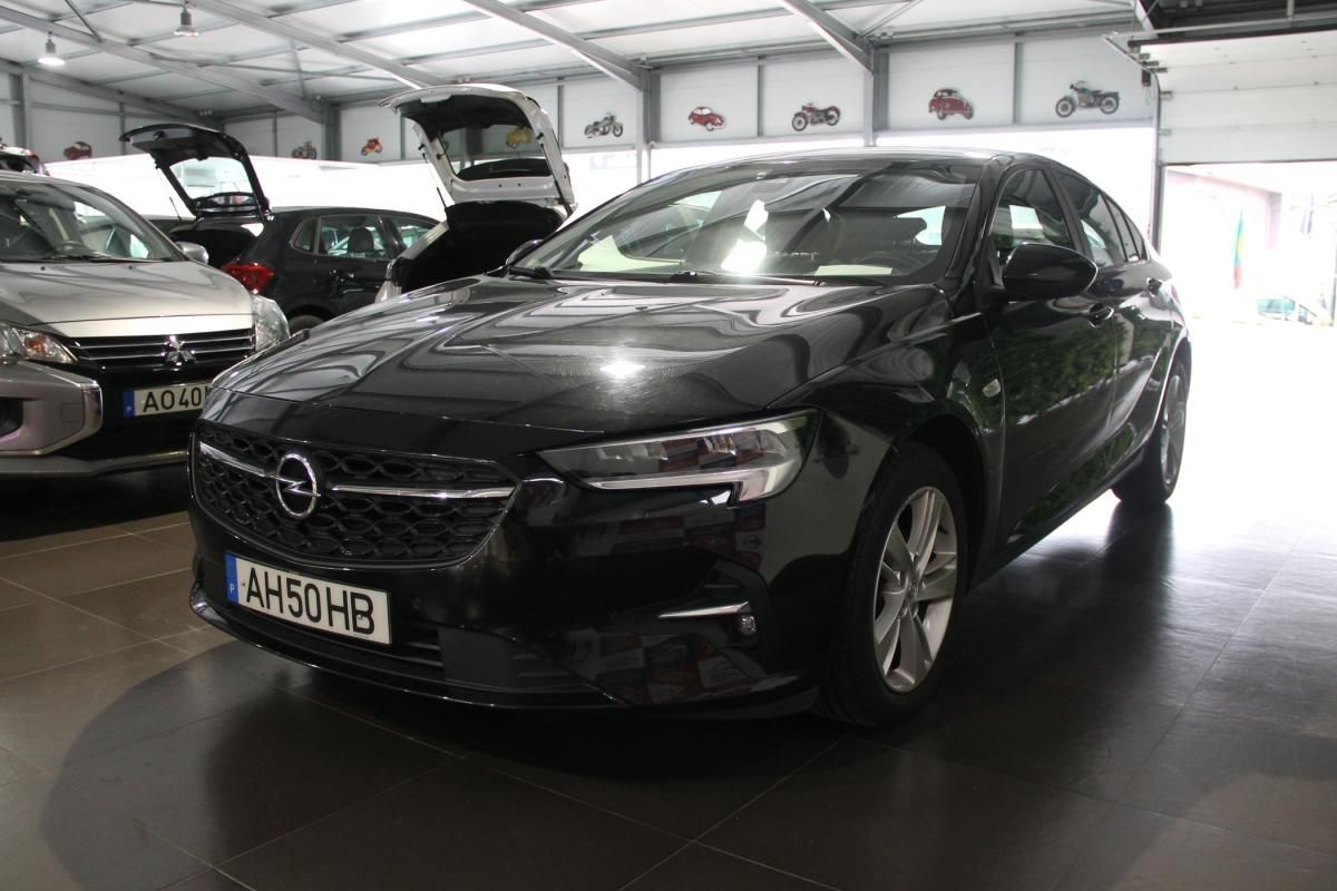opel-insignia-2021-diesel-1496cc