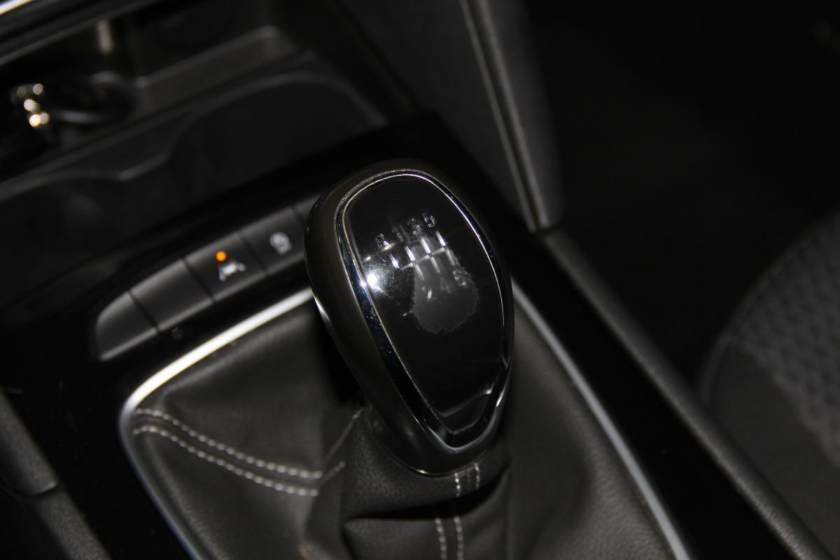 opel-insignia-2021-diesel-1496cc