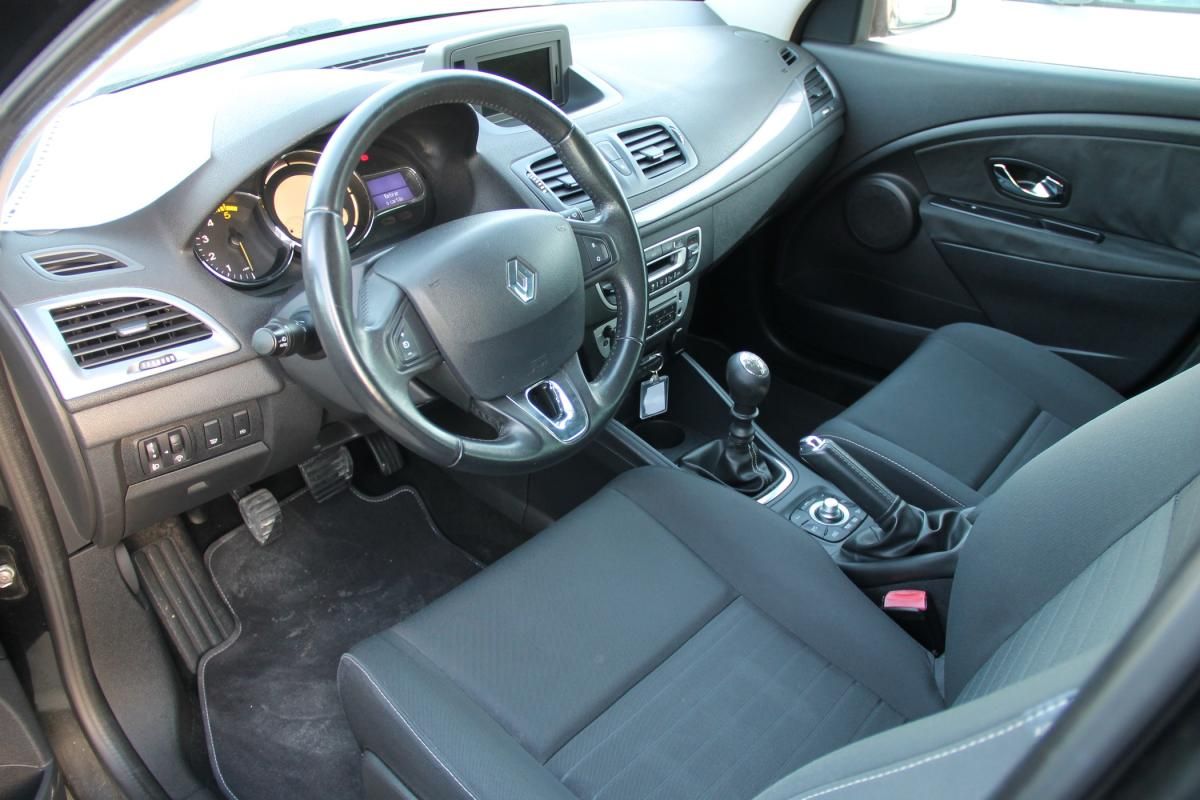 renault-megane-sport-tourer-2014-diesel-1461cc