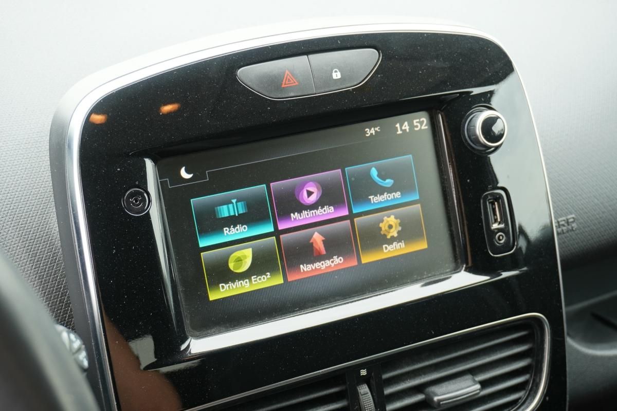 renault-clio-sport-tourer-2019-diesel-1461cc