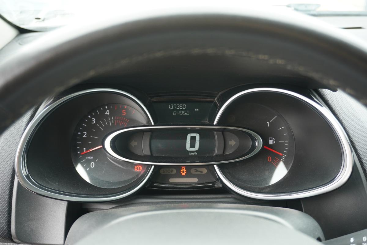 renault-clio-sport-tourer-2019-diesel-1461cc