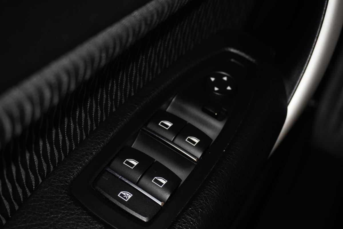 bmw-serie-1-2019-diesel-1496cc